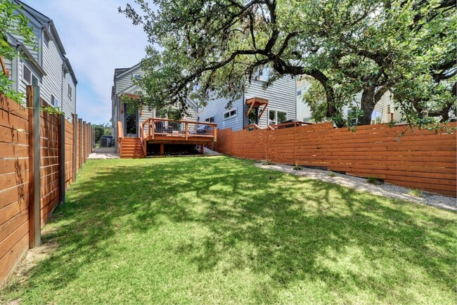 Building Photo - 3108 Aldwyche Dr