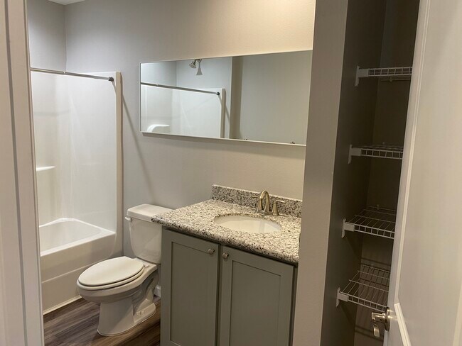 Building Photo - 6857 Stirrup Ln