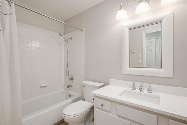 Building Photo - 6506 Harrogate Dr