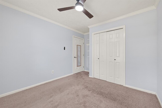 Building Photo - 10006 Towne Tower Ln