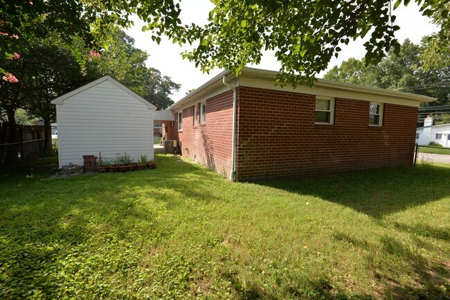 Building Photo - 278 Appian Ave