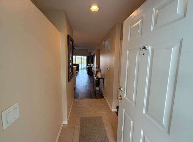 Building Photo - 5748 Sabal Trace Dr