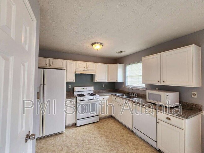 Building Photo - 1219 Quail Hunt Dr