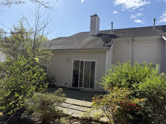 Building Photo - 1212 Red Ash Cir