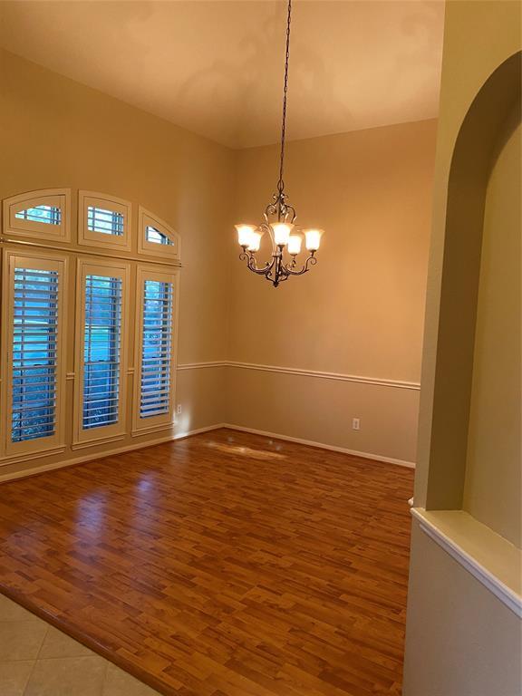 Building Photo - 2114 Winding Hollow Dr