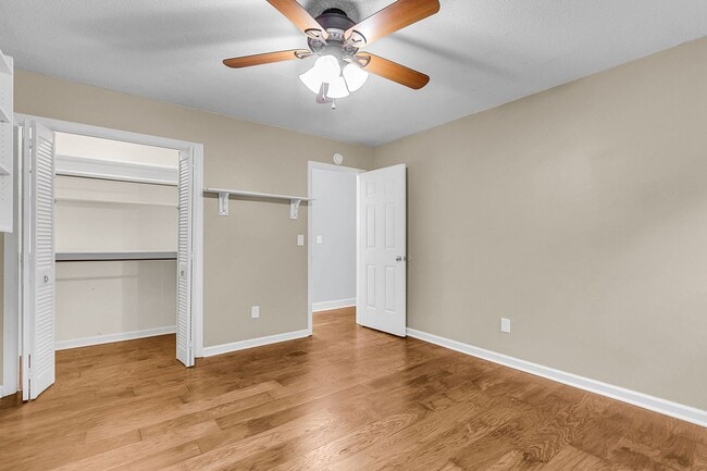 Building Photo - Charming Updated Home with Designer Kitche...