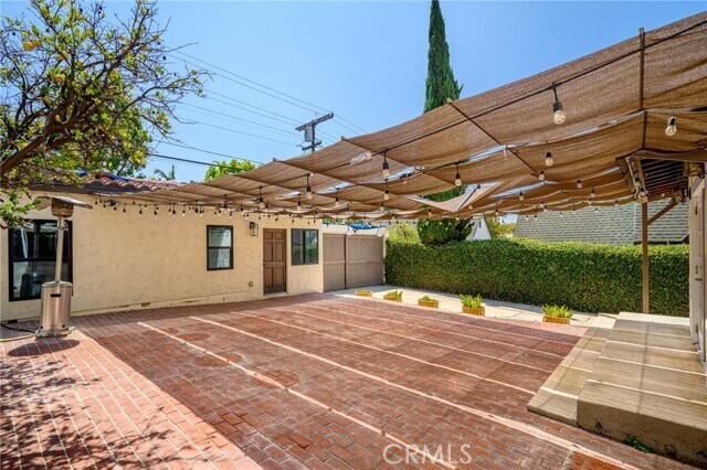 Building Photo - 1560 Ridgeway Dr