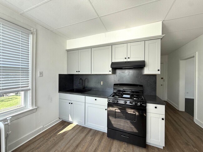 Building Photo - 157 Avenue C