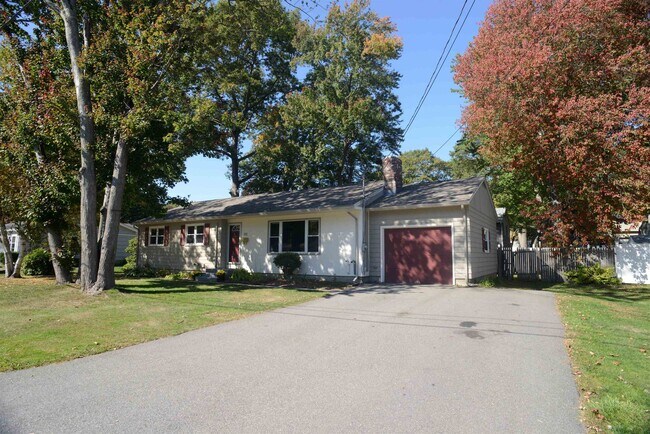 Building Photo - 311 McKinley Rd