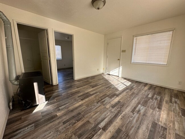 Building Photo - 4428 Altamont Dr