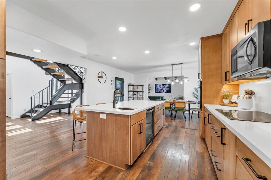 Building Photo - 5445 Tannerwood Dr