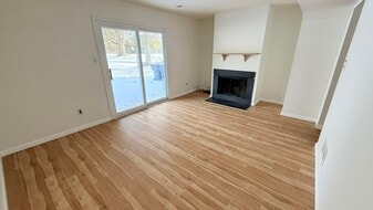 Family Room - 3103 Ruby Dr