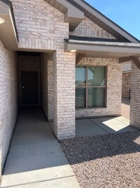 Building Photo - 2300 Copperhead Rd