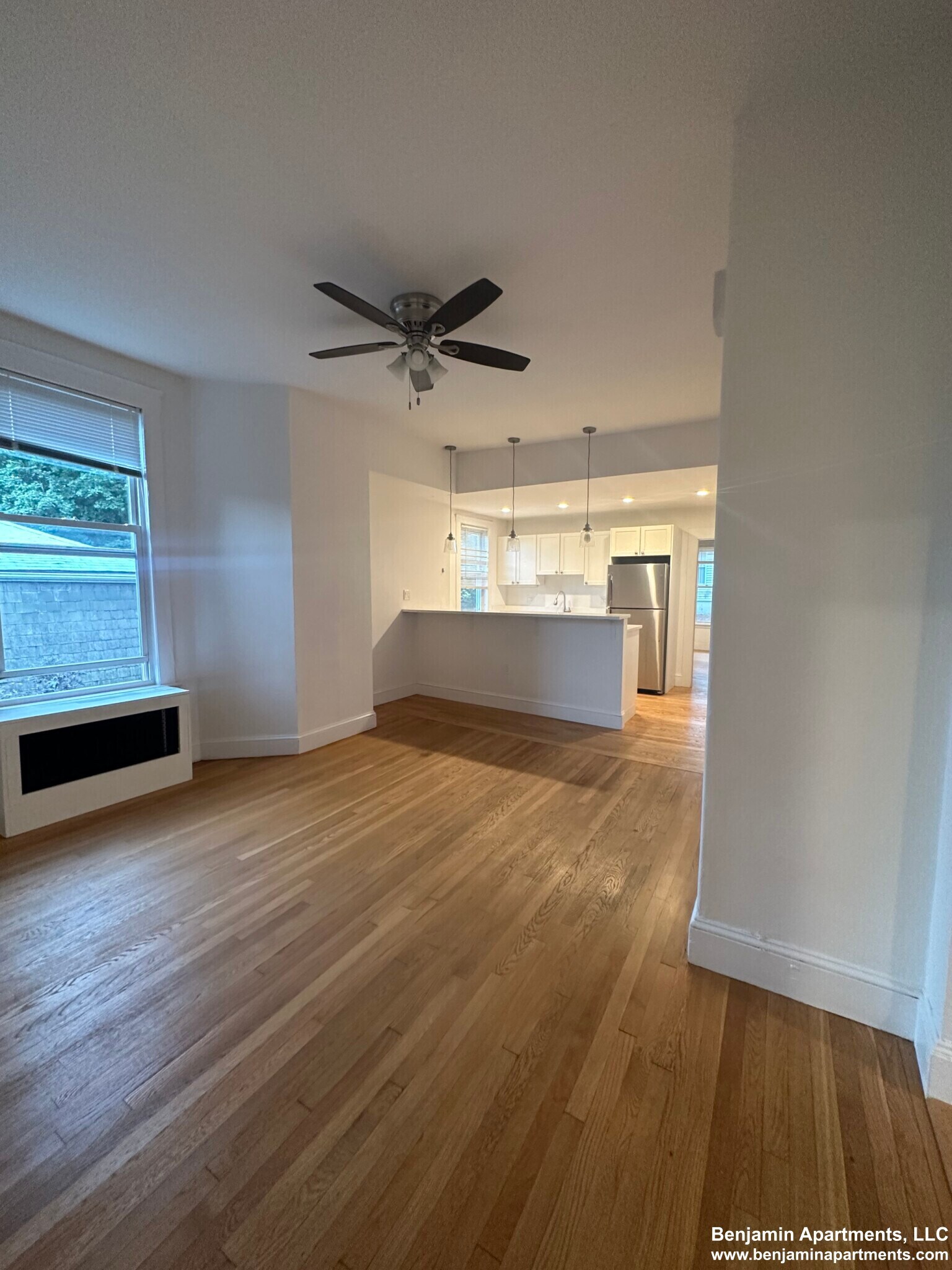 Building Photo - 38 Newton St