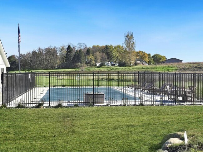 Building Photo - 1558 Blaine's Wy