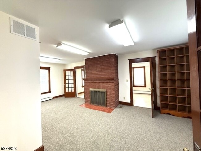 Building Photo - 165 NJ-23