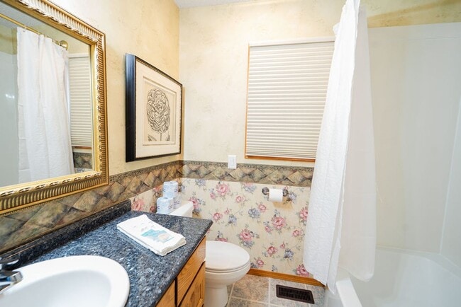 Building Photo - Charming, 2 Bedroom, 2 Bath With a beautiful gazebo.