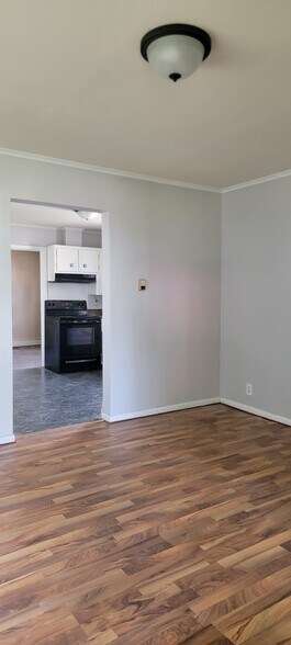 Building Photo - 1641 Howell St