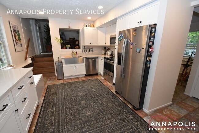 Building Photo - 1152 Neptune Pl
