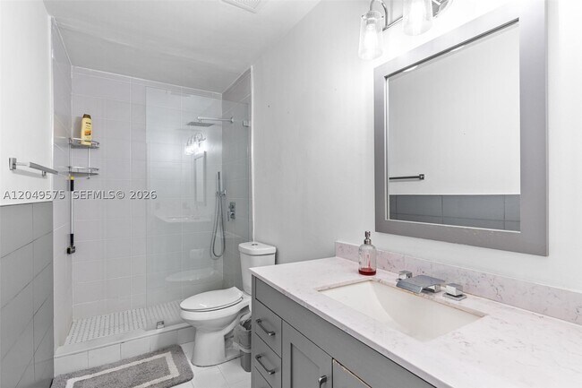 Building Photo - 9075 SW 48th Terrace