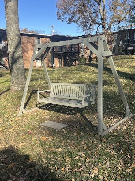 Building Photo - 2601 Hillsboro Pike