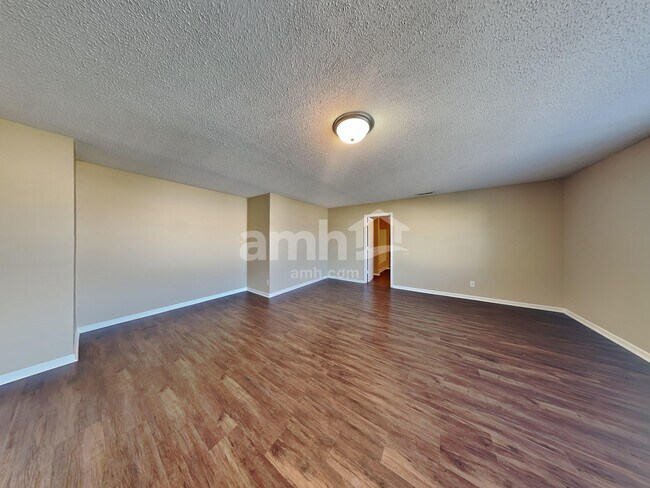 Building Photo - 1968 Prairie Sky Ln