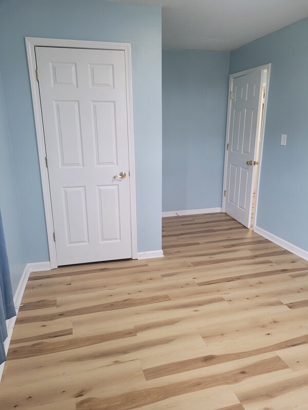 Building Photo - 3414 Sherrill Ave