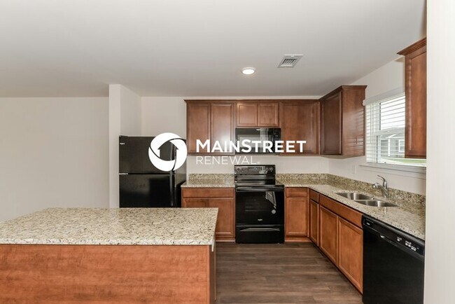 Building Photo - 2546 Queen Bee Dr