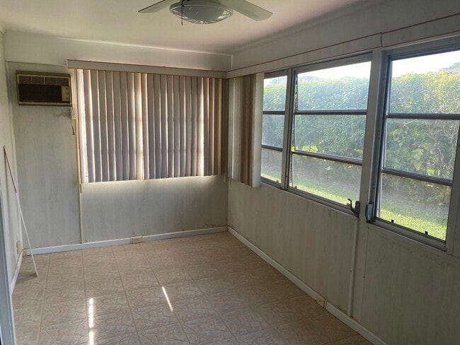 Building Photo - 442 Franconia Cir