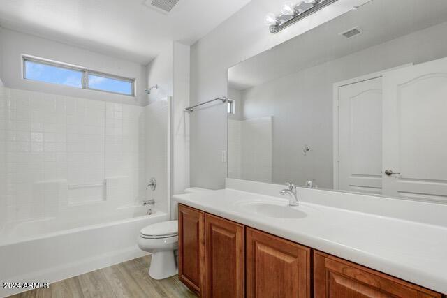 Building Photo - 15441 W Shangri La Rd