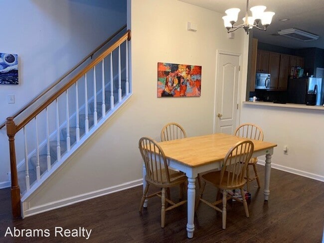 Building Photo - 3 br, 2.5 bath House - 3818 Magwood Court