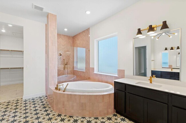 Building Photo - 151 Starfire Dr