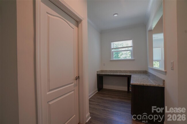 Building Photo - 11224 Smokethorn Dr NW