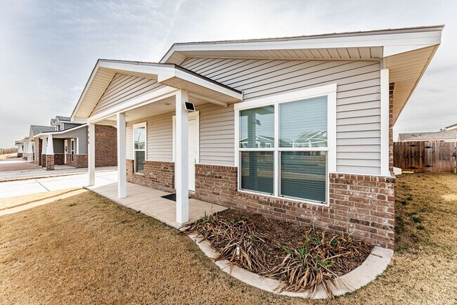 Building Photo - Beautiful 3 Bedroom 2 Bath Home in Frenship ISD!