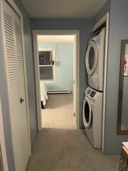 Building Photo - 15 Wyman St