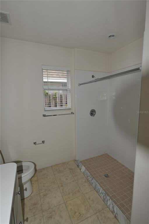 Building Photo - 4930 NW 20th Dr