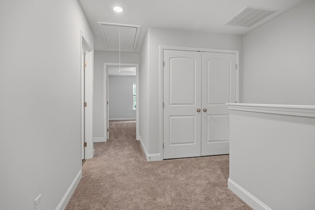 Building Photo - Brand New Townhome in Pooler GA