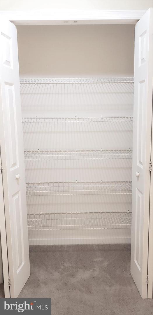 Building Photo - 8709 Spring Brook Way