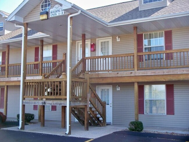 Building Photo - 2 Bedroom 2 Bath loft Apartment in Branson MO