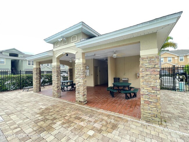Building Photo - 4066 Meander Pl