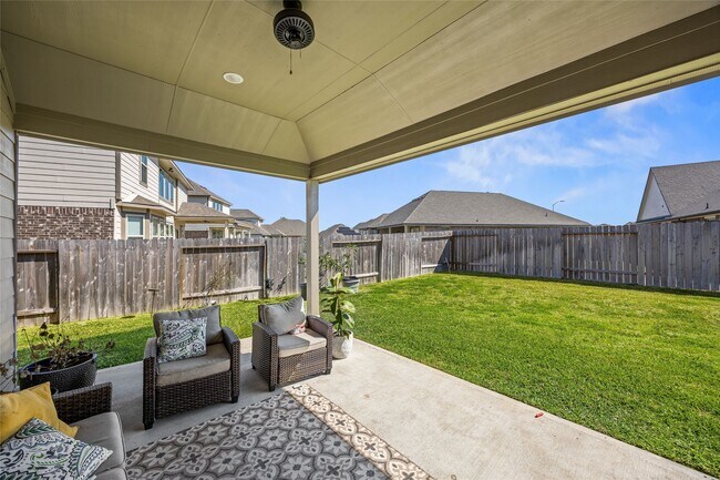 Building Photo - 15910 Jordan Mdw Wy