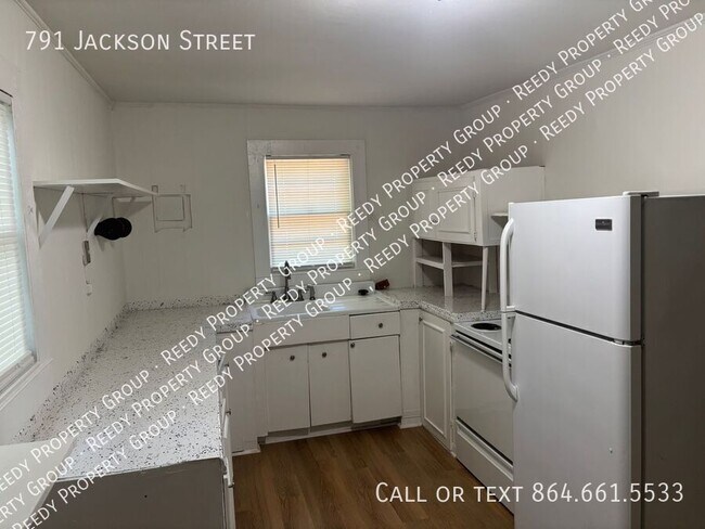 Building Photo - 791 Jackson St