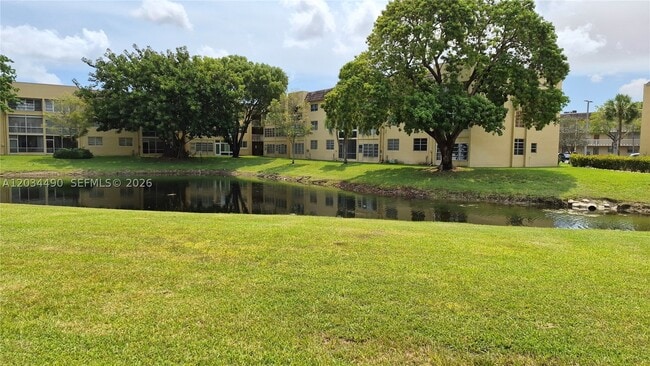 Building Photo - 6050 NW 64th Ave