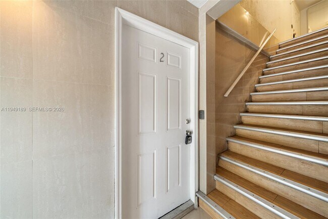 Building Photo - 3262 Elizabeth St