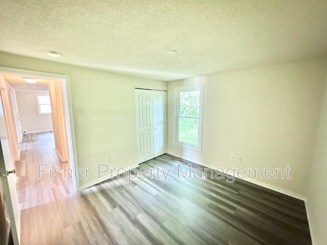 Building Photo - 3908 Hopkins Ct