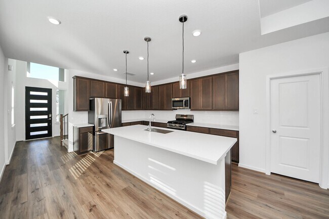 Building Photo - 9026 Selwyn Pointe Wy