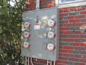  - 1320 E Hamilton St