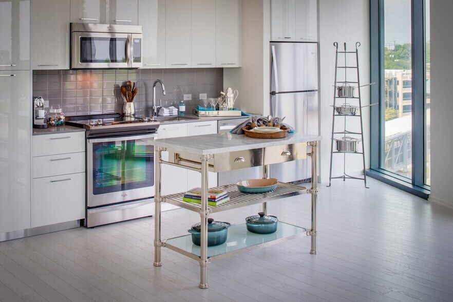 Vita Tysons Corner 7902 Tysons One Pl McLean VA 22102 Apartment Finder