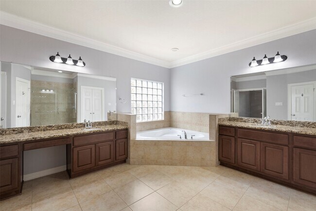 Building Photo - 7827 Trinity Hills Ln