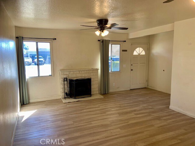 Building Photo - 8853 Stardust Ln